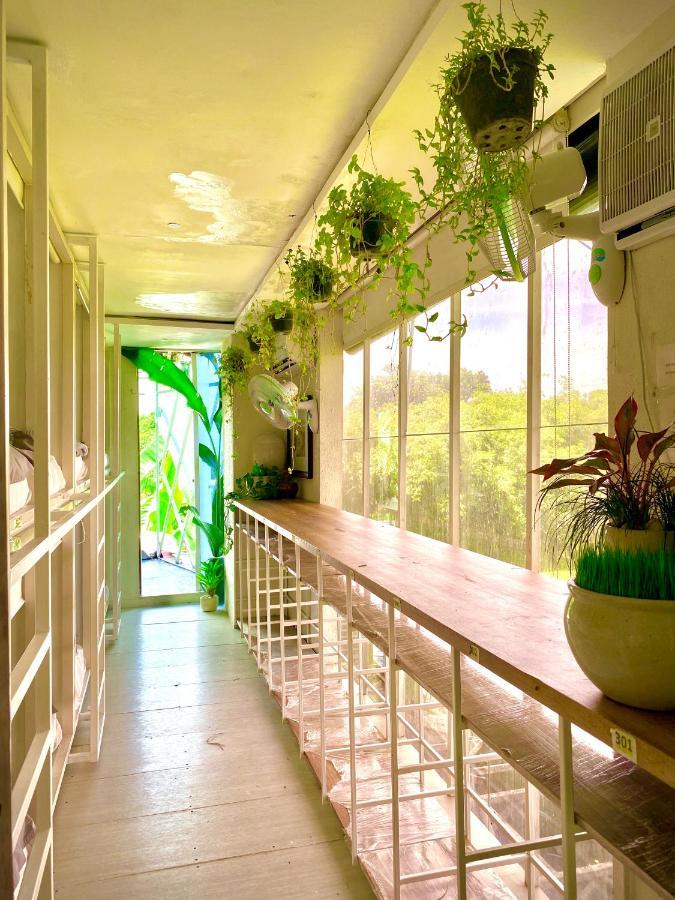 The Hide Hostel At Canggu (Adults Only) Extérieur photo